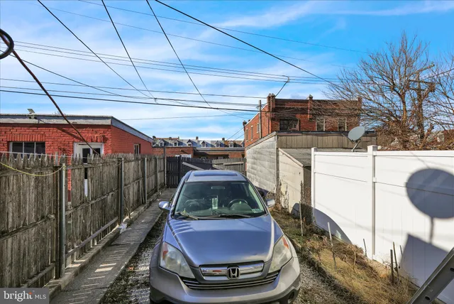 $190,000 | 838 North 11th Street, Reading, PA 19604