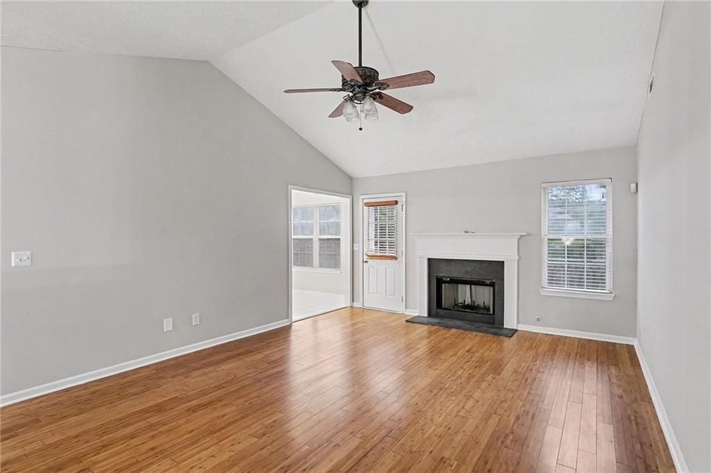 11790 Spring Lake Way Fayetteville, GA 30215 - Photo 4 of 31