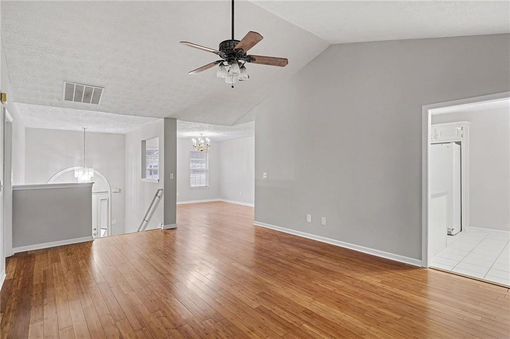 11790 Spring Lake Way Fayetteville, GA 30215 - Photo 5 of 31