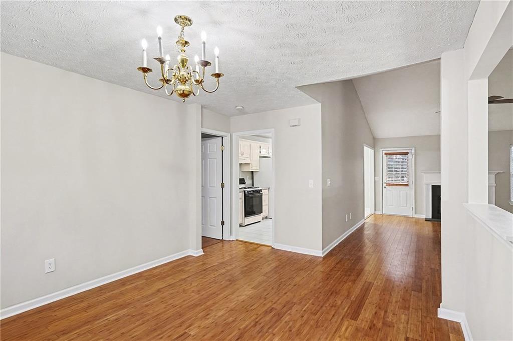 11790 Spring Lake Way Fayetteville, GA 30215 - Photo 7 of 31