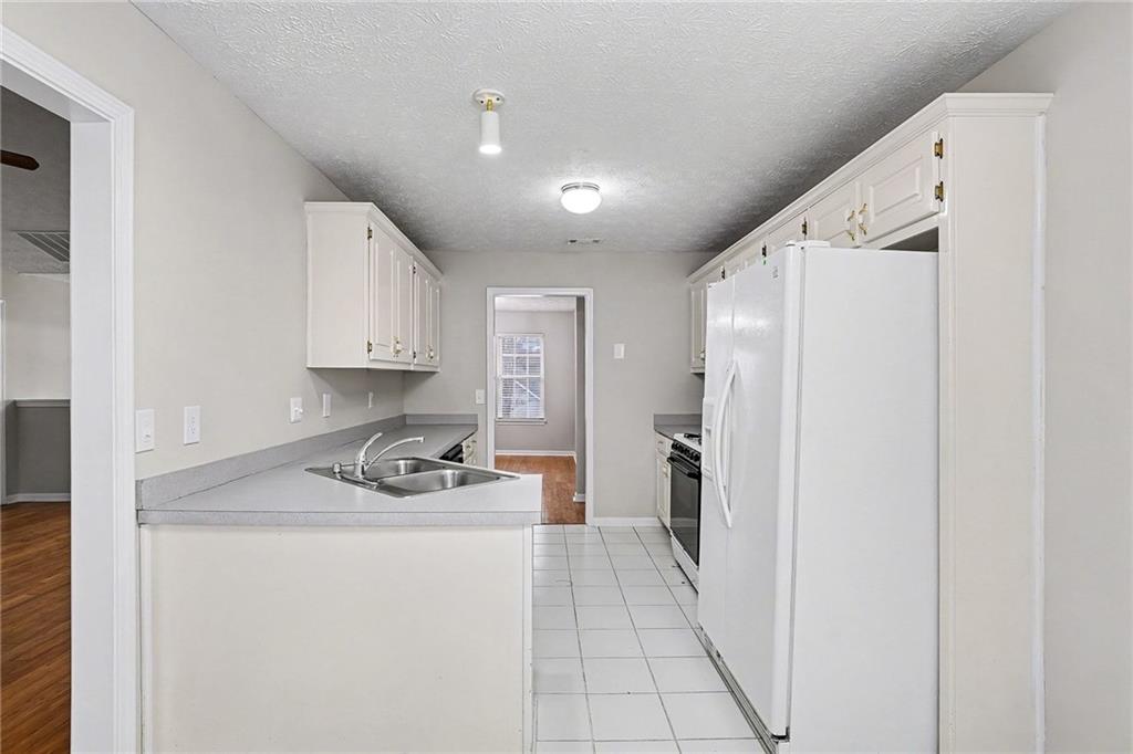 11790 Spring Lake Way Fayetteville, GA 30215 - Photo 10 of 31