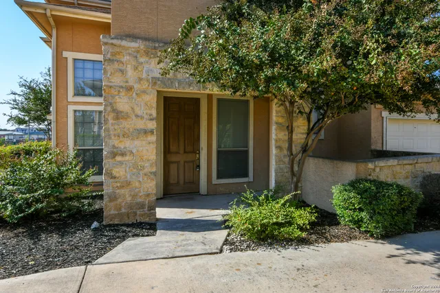 $2,150 | 22209 Sausalito Court, San Antonio, TX 78258