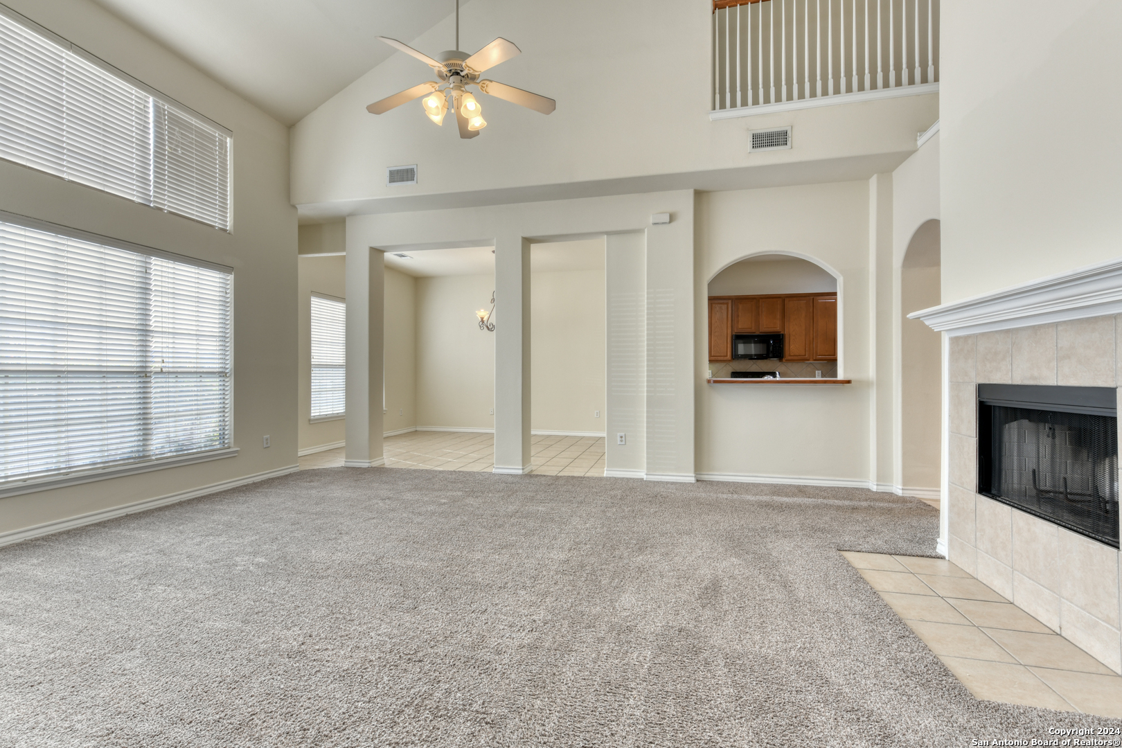 22209 Sausalito Court San Antonio, TX 78258 - Photo 4 of 24