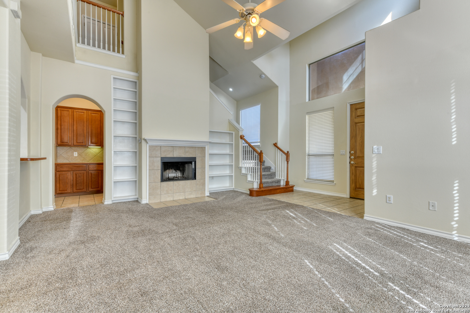 22209 Sausalito Court San Antonio, TX 78258 - Photo 5 of 24