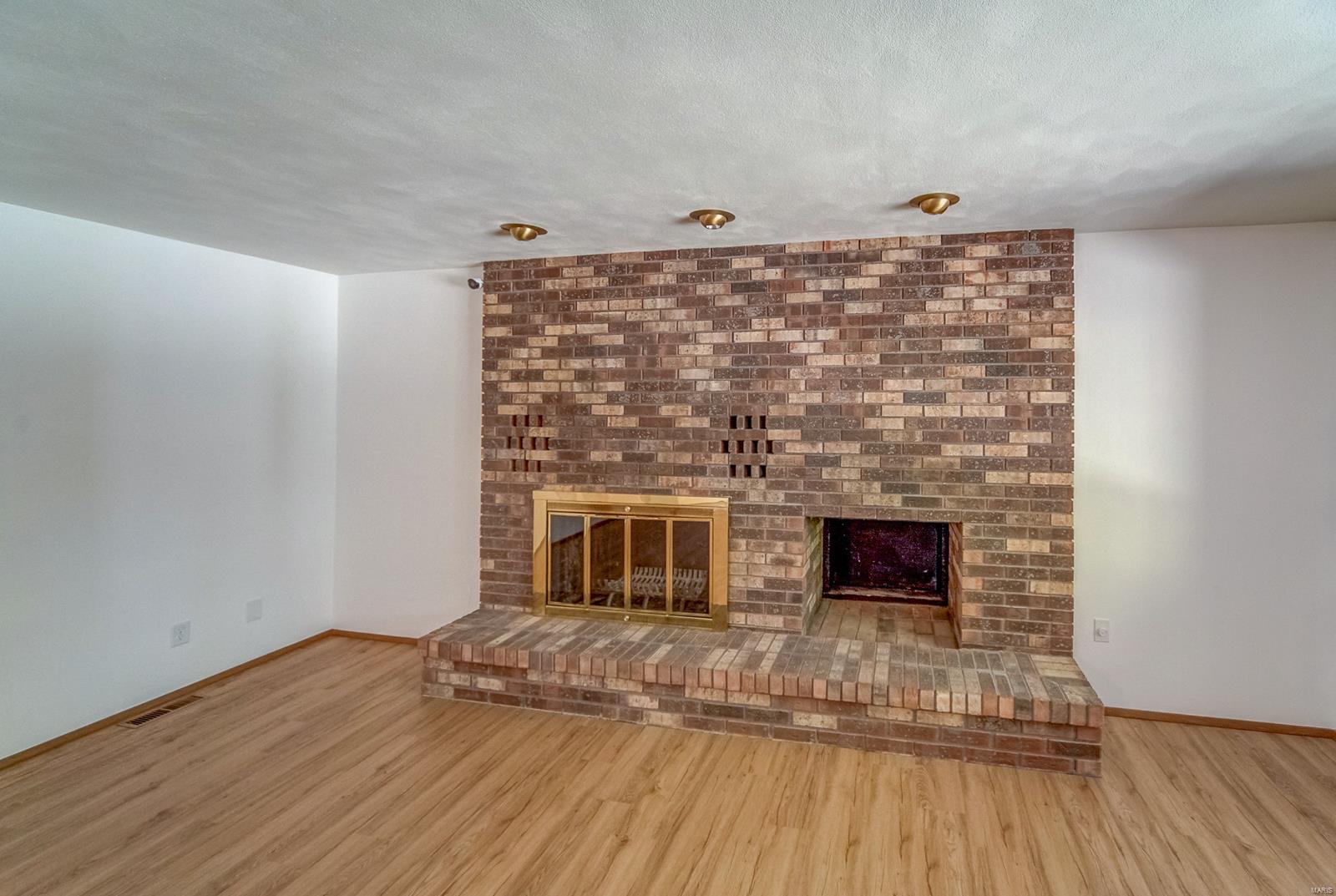 6079 Mm Road Red Bud, IL 62278 - Photo 11 of 54