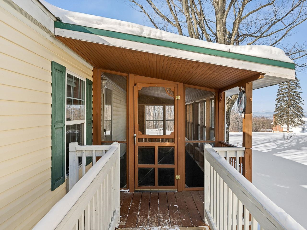 40 High Manor Park Waltham, VT 05491 - Photo 2 of 36