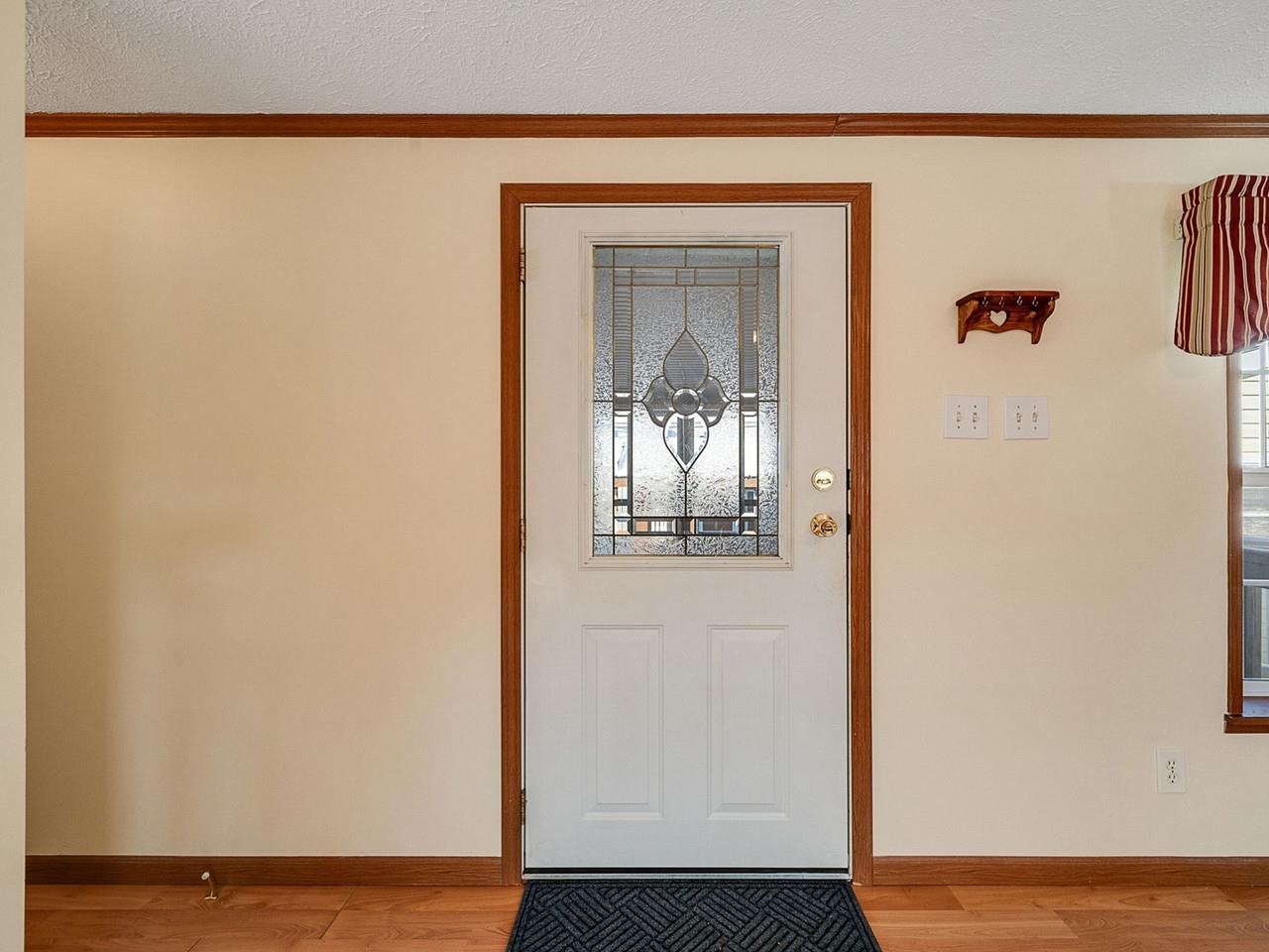 40 High Manor Park Waltham, VT 05491 - Photo 4 of 36