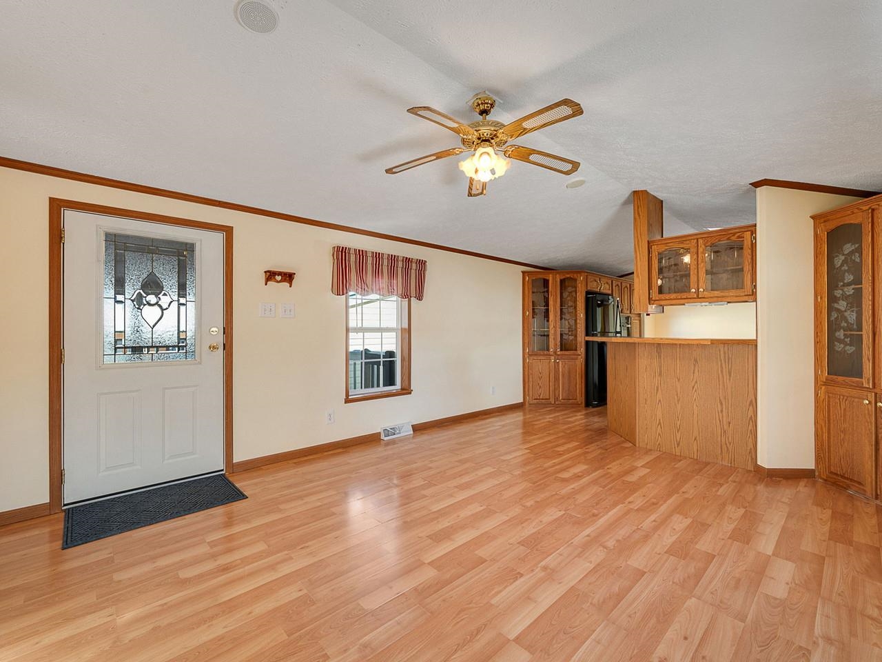 40 High Manor Park Waltham, VT 05491 - Photo 5 of 36