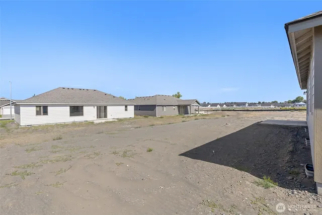 $343,850 | 312 Montana Street, Moses Lake, WA 98837