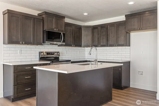 $343,850 | 312 Montana Street, Moses Lake, WA 98837