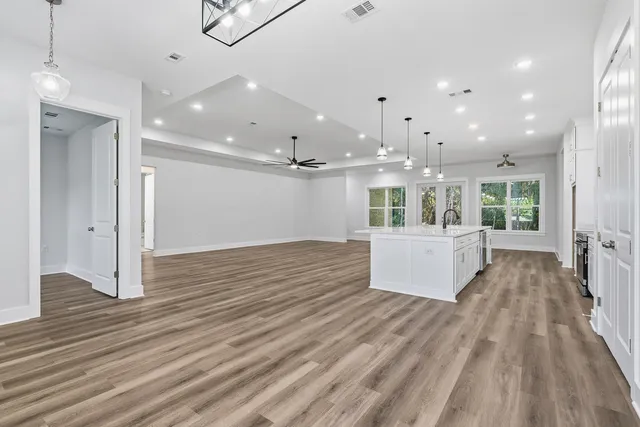 $689,900 | 7179 Freedom Court, Navarre, FL 32566