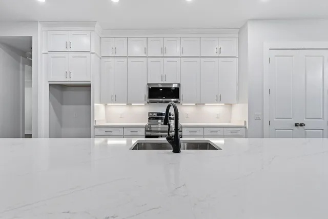 $689,900 | 7179 Freedom Court, Navarre, FL 32566