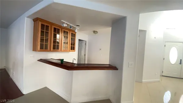 $2,800 | 9428 Salt Water Court, Las Vegas, NV 89117