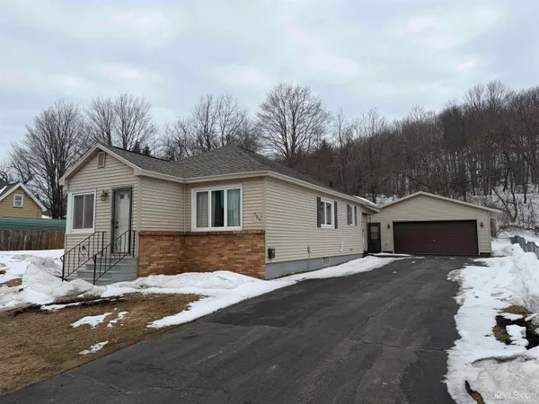 $205,000 | 794 South Pine Street, Ishpeming, MI 49849