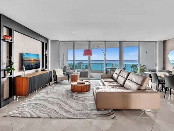$2,095,000 | 1600 South Ocean Boulevard, Unit 403, Pompano Beach, FL 33062