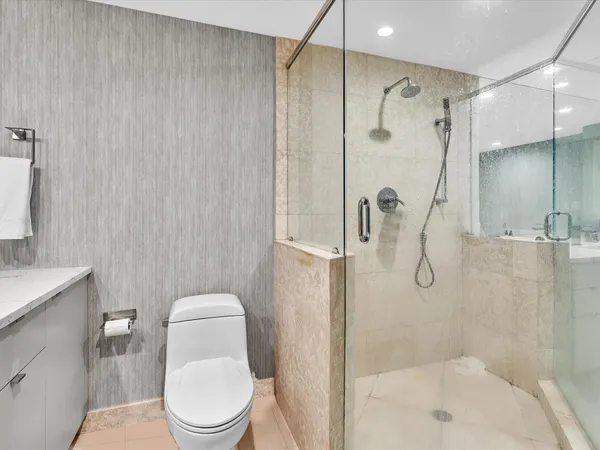 $2,095,000 | 1600 South Ocean Boulevard, Unit 403, Pompano Beach, FL 33062