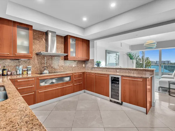 $2,095,000 | 1600 South Ocean Boulevard, Unit 403, Pompano Beach, FL 33062