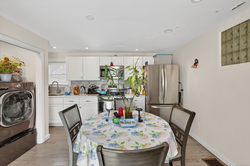 12 Cottage Place Boston, MA 02136 - Photo 5 of 28