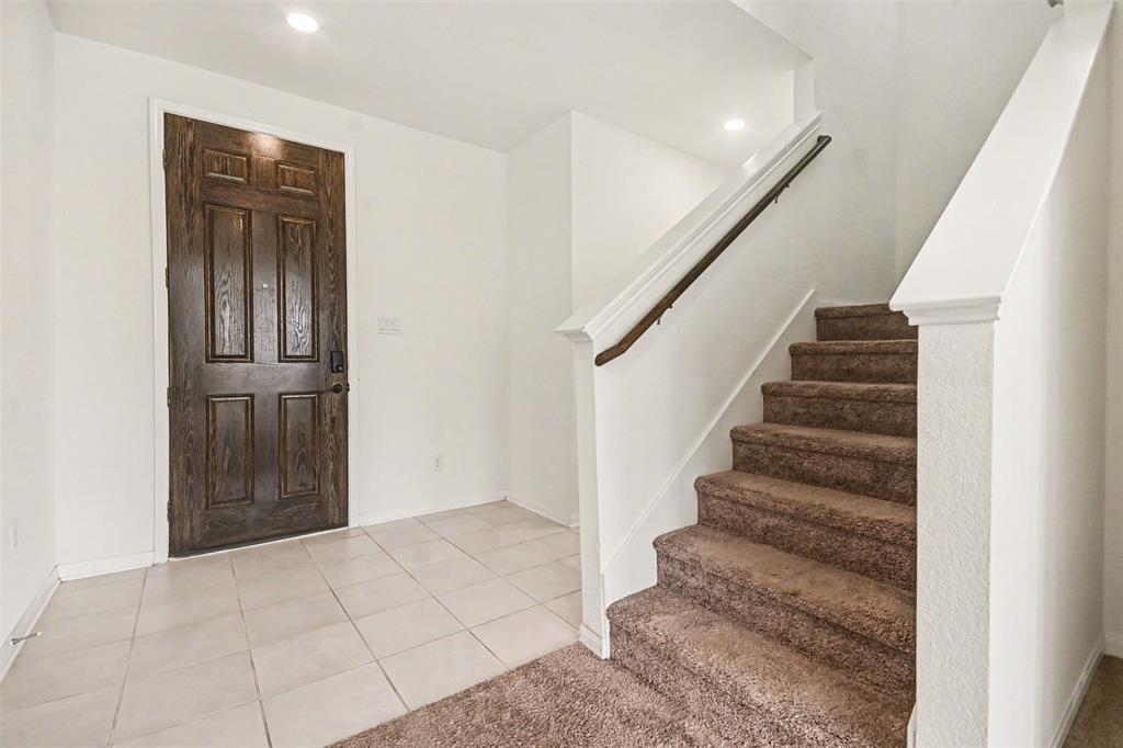 7218 Bakersfield Court Rosharon, TX 77583 - Photo 5 of 27