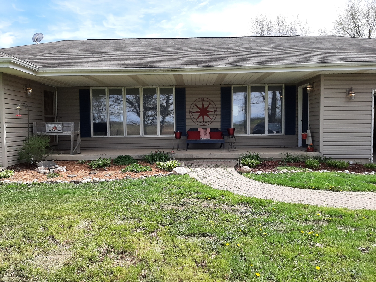 13N157 Engel Road Burlington, IL 60109 - Photo 1 of 23