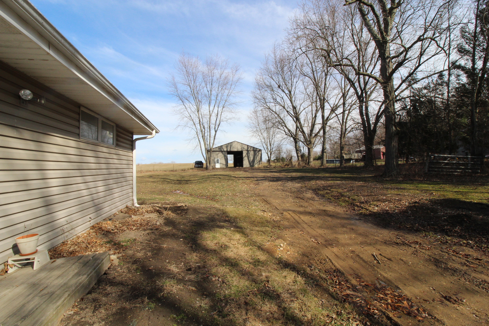 13N157 Engel Road Burlington, IL 60109 - Photo 4 of 23