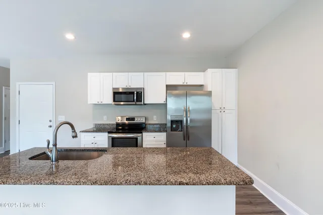 $1,900 | 830 Ducks Landing, Aberdeen, NC 28315