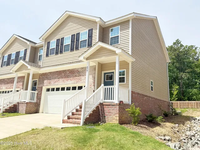 $1,900 | 830 Ducks Landing, Aberdeen, NC 28315