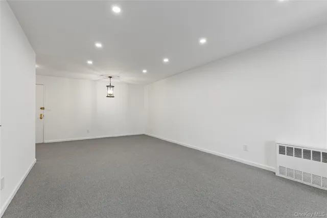 $3,150 | 740 East Broadway, Unit 3E, Long Beach, NY 11561