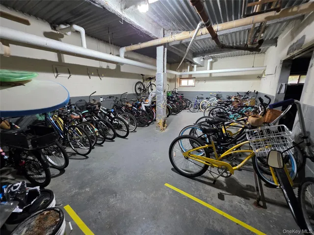 $3,150 | 740 East Broadway, Unit 3E, Long Beach, NY 11561