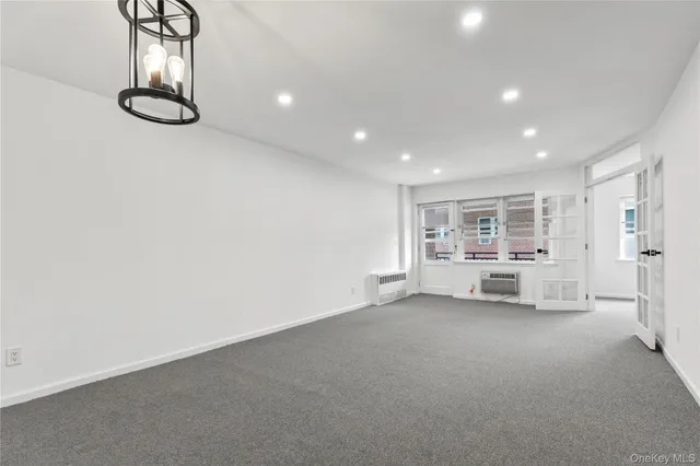 $3,150 | 740 East Broadway, Unit 3E, Long Beach, NY 11561