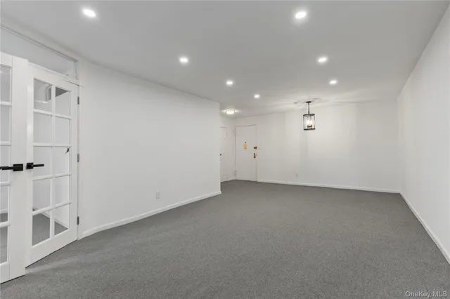 $3,150 | 740 East Broadway, Unit 3E, Long Beach, NY 11561