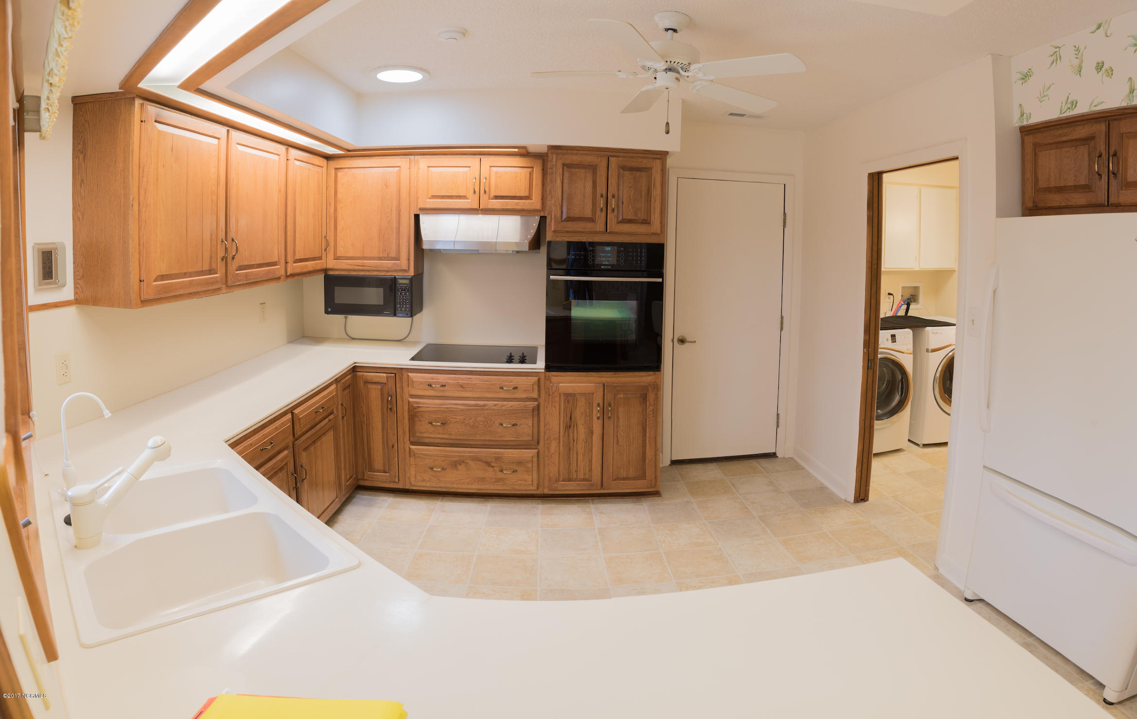 33 Spinnaker Point Road South Oriental, NC 28571 - Photo 3 of 22 03 Kitchen