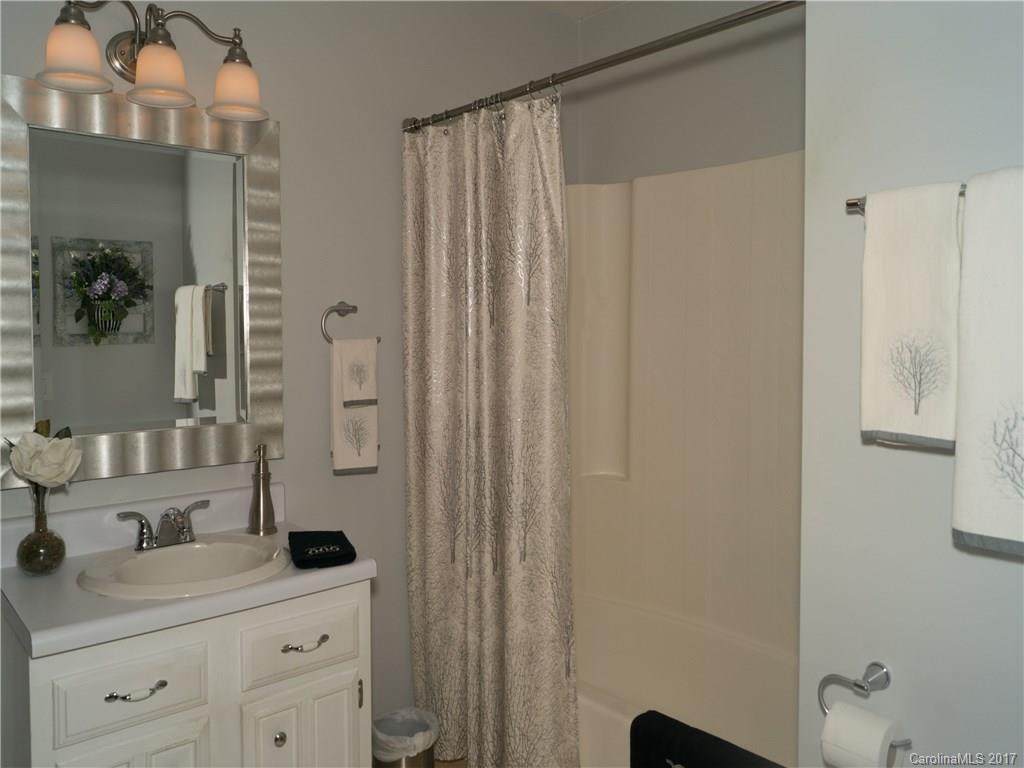 228 Fallen Timber Road Hendersonville, NC 28791 - Photo 16 of 24 Gallery Image 16