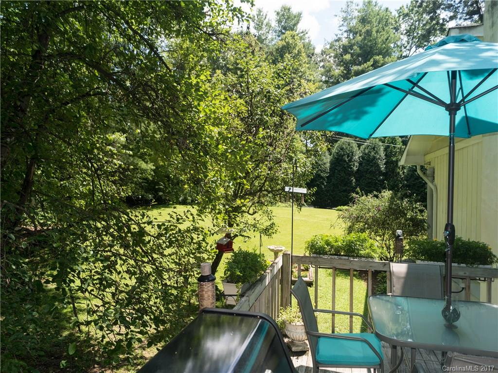 228 Fallen Timber Road Hendersonville, NC 28791 - Photo 18 of 24 Gallery Image 18