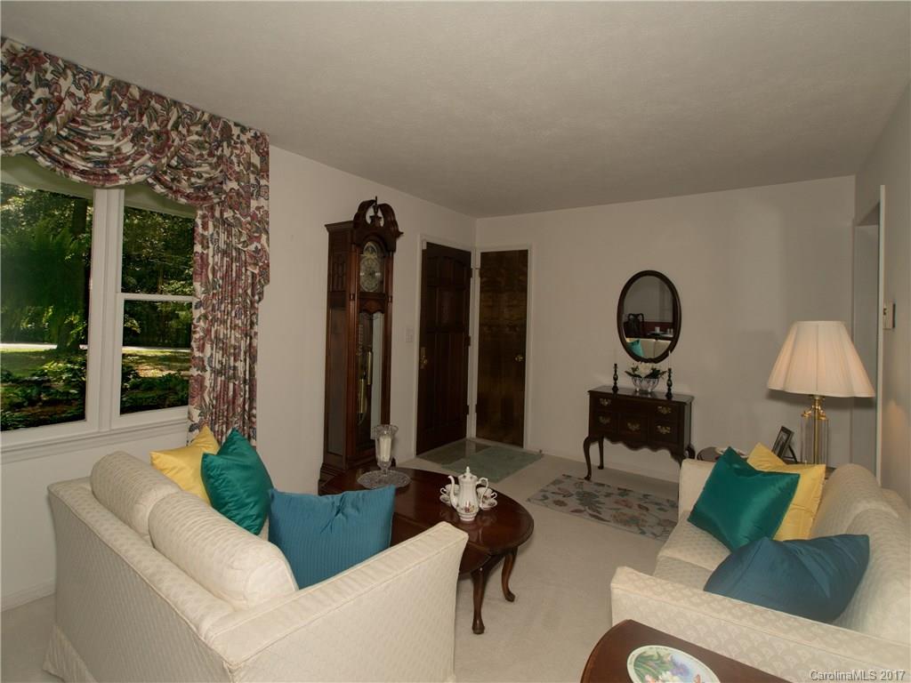 228 Fallen Timber Road Hendersonville, NC 28791 - Photo 5 of 24 Gallery Image 5