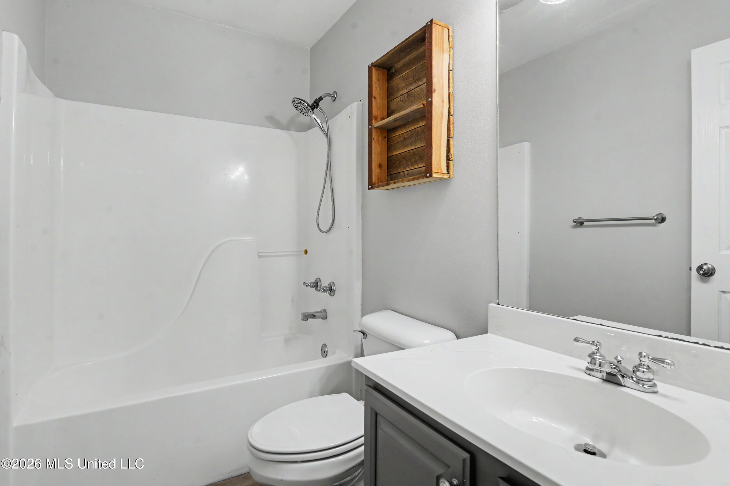 16023 Old Joe Moran Road Kiln, MS 39556 - Photo 17 of 37 Bathroom # 2