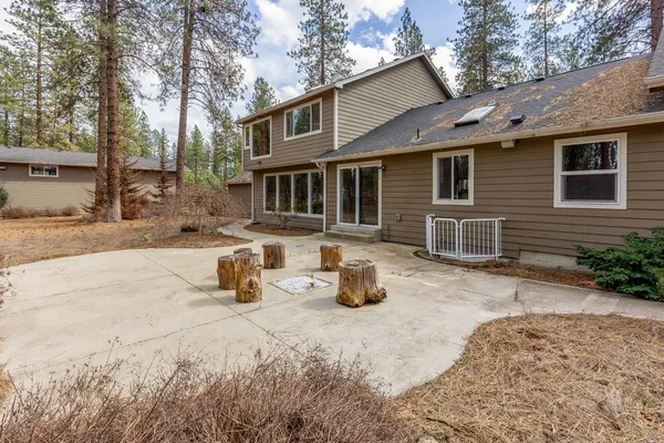 $937,500 | 4911 East Greenbluff Road, Colbert, WA 99005
