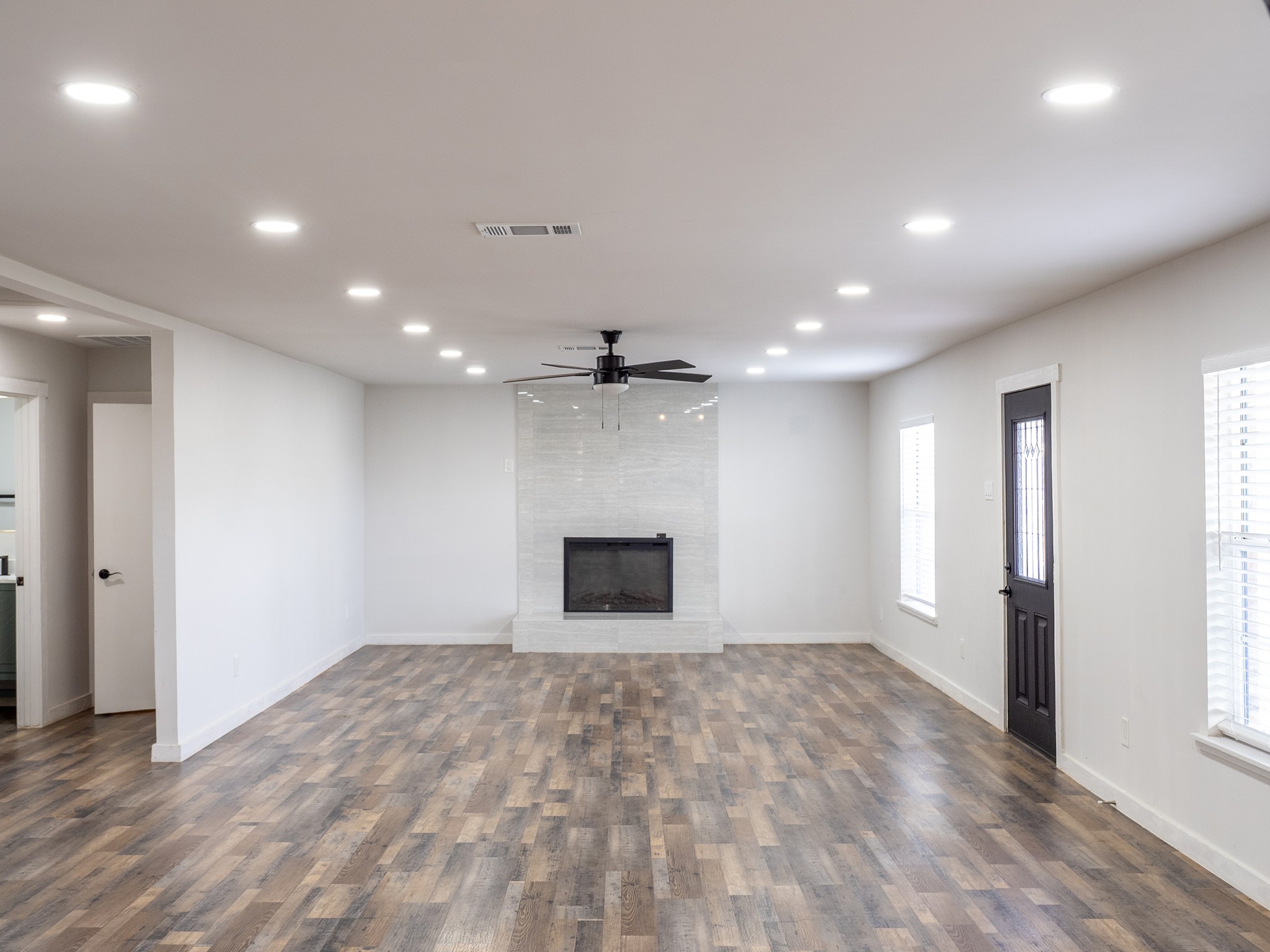 375 Brown Road McDade, TX 78650 - Photo 17 of 28