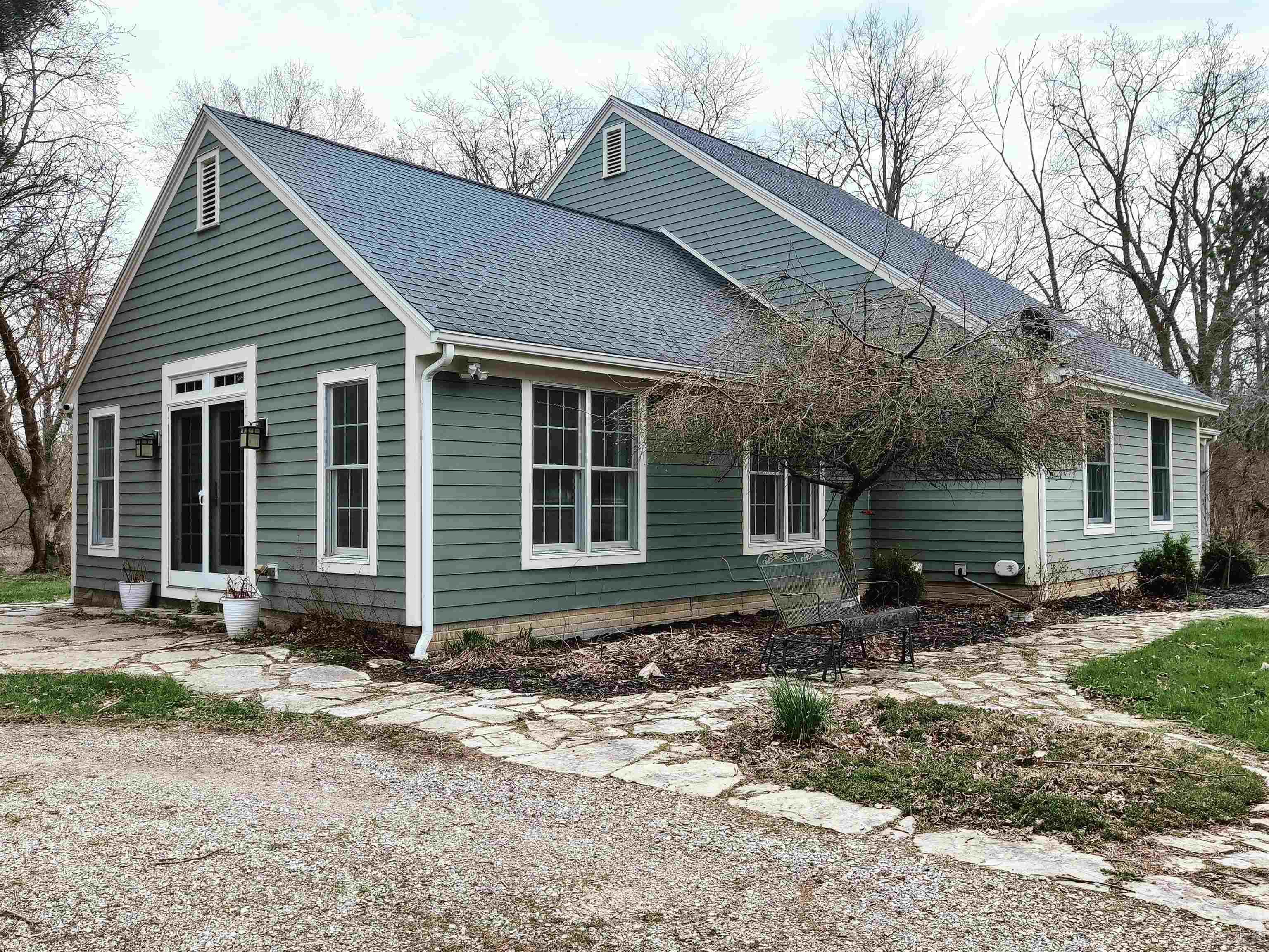 4231 Iffland Road Blissfield, MI 49228 - Photo 2 of 45 50171259-07a9be7b-882d-4316-842a-9d2846d14692.JPG