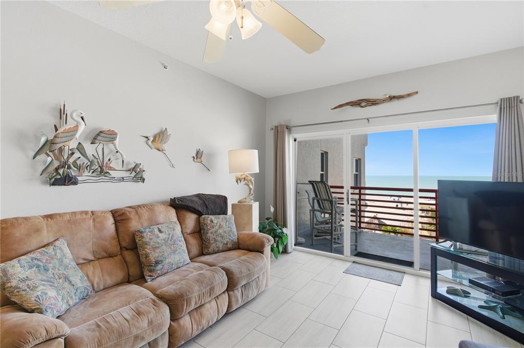 12935 Gulf Lane, Unit 304 Madeira Beach, FL 33708 - Photo 19 of 61