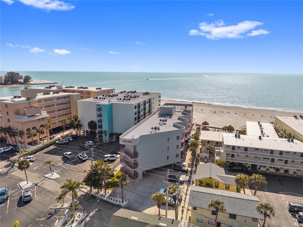 12935 Gulf Lane, Unit 304 Madeira Beach, FL 33708 - Photo 34 of 61