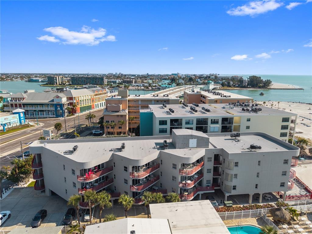 12935 Gulf Lane, Unit 304 Madeira Beach, FL 33708 - Photo 40 of 61