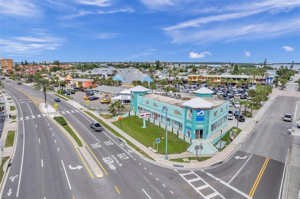 12935 Gulf Lane, Unit 304 Madeira Beach, FL 33708 - Photo 51 of 61