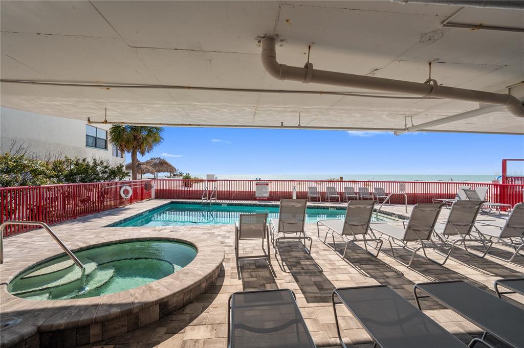 12935 Gulf Lane, Unit 304 Madeira Beach, FL 33708 - Photo 6 of 61