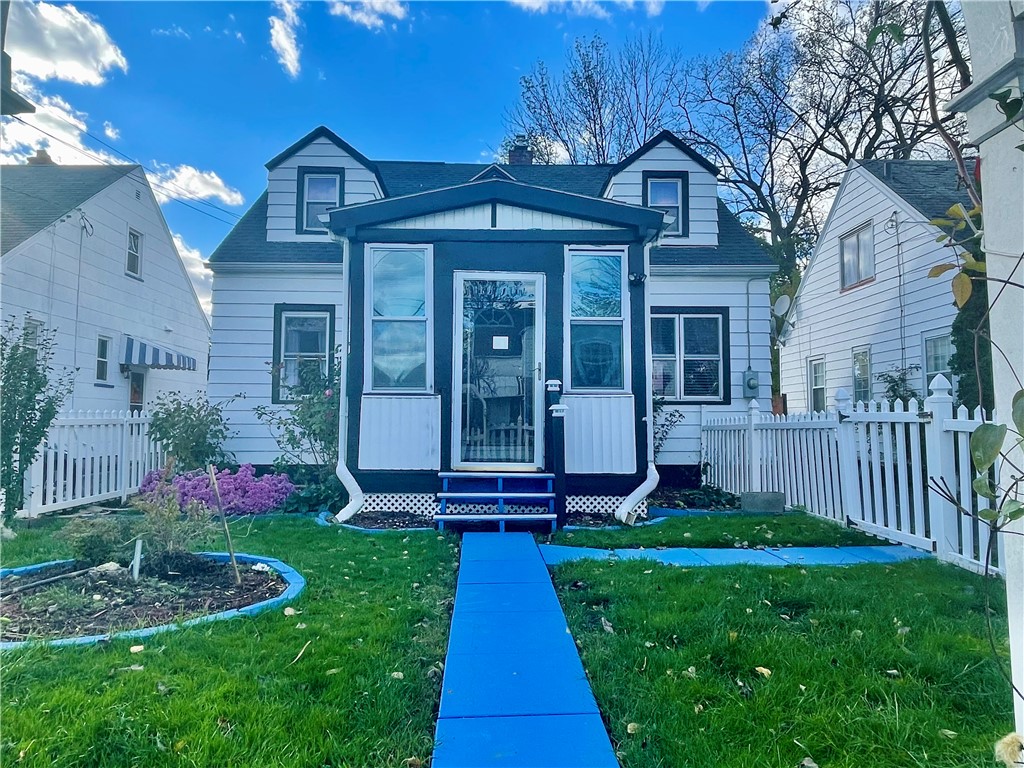 61 Northaven Terrace Rochester, NY 14621 - Photo 3 of 28