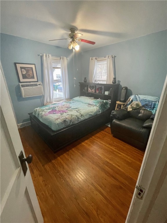 61 Northaven Terrace Rochester, NY 14621 - Photo 10 of 28 Downstairs Bedroom #1