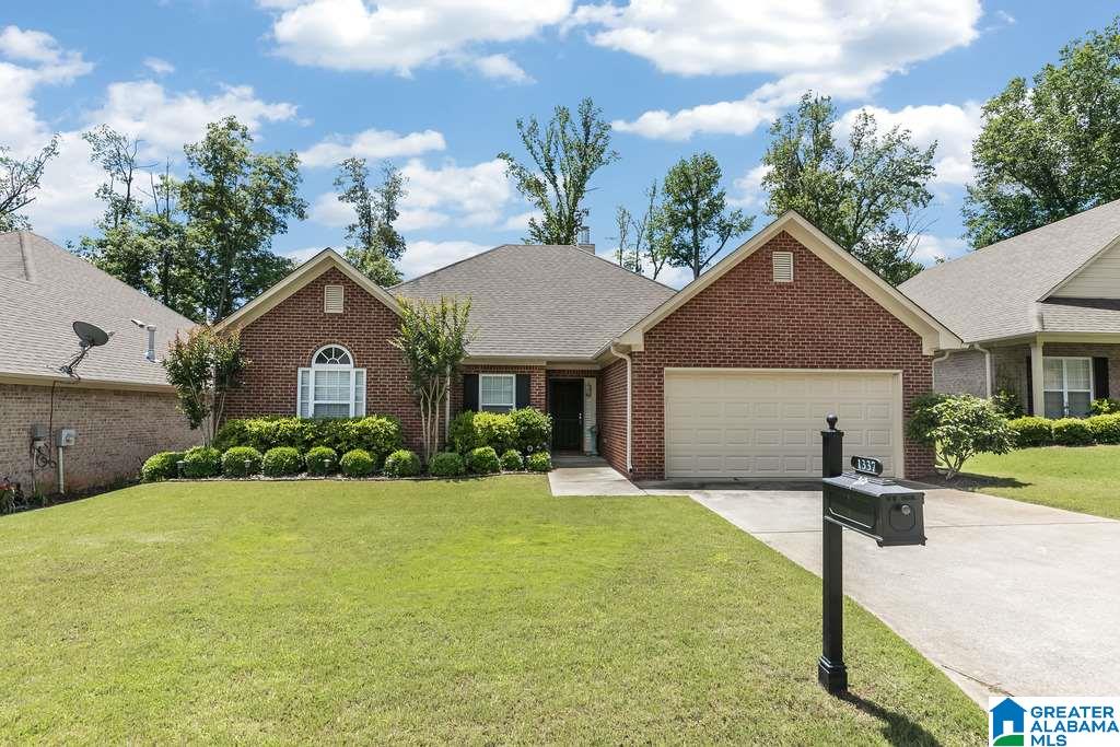 1337 Narrows Point Bend Birmingham, AL 35242 - Photo 2 of 27