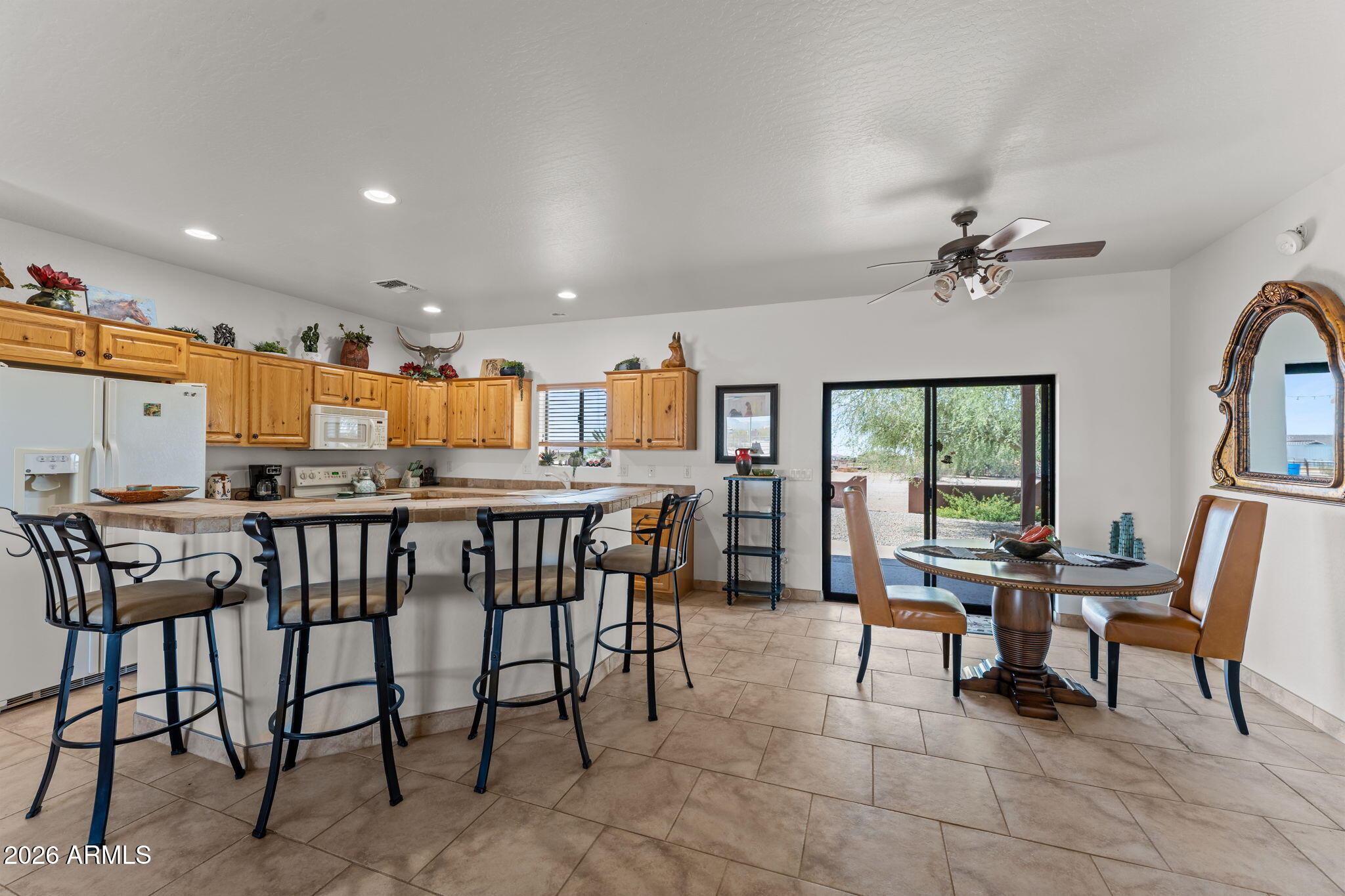 21223 West Restin Road Wittmann, AZ 85361 - Photo 10 of 35