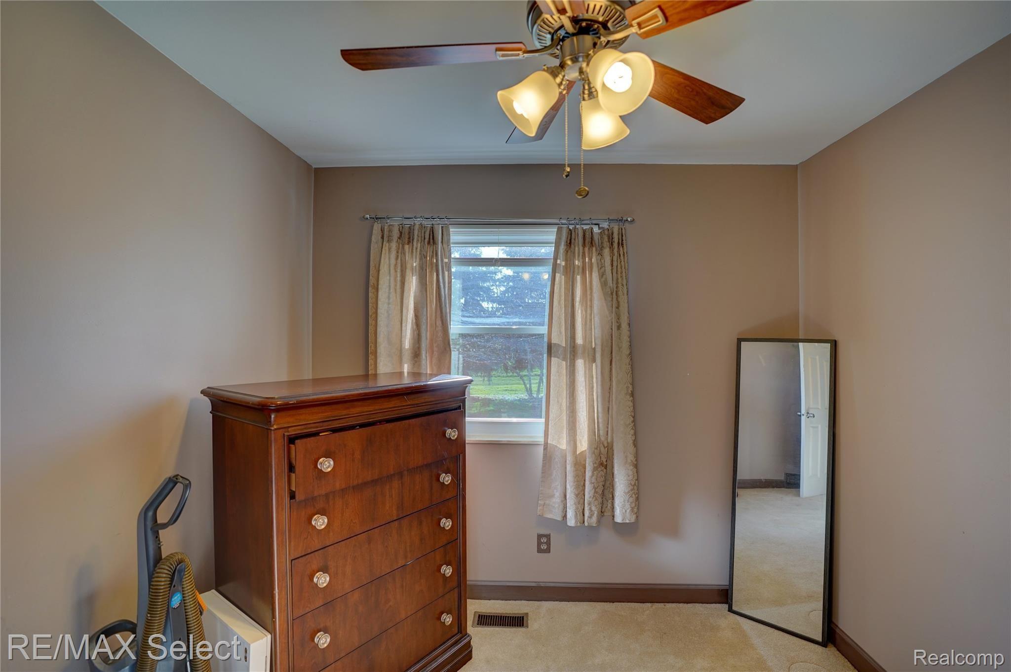 5105 Duffield Road Swartz Creek, MI 48473 - Photo 44 of 52 5105 Duffield Road 46.jpg
