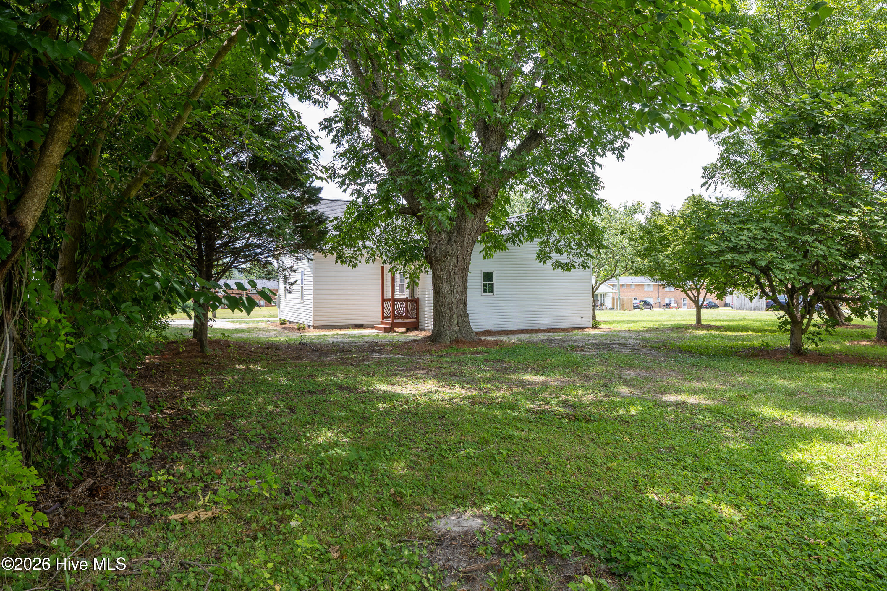 309 Stetson Street Clinton, NC 28328 - Photo 26 of 30
